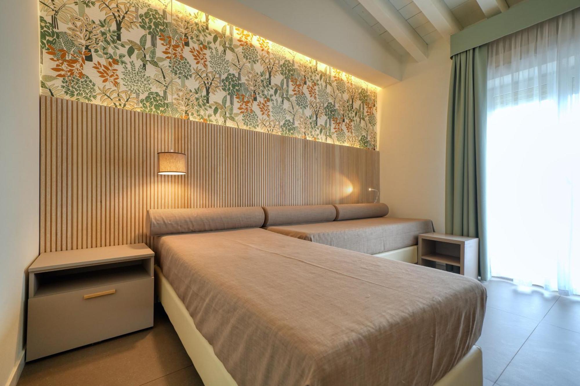 Hotel Palazzo Del Garda & Spa Desenzano del Garda Exterior foto
